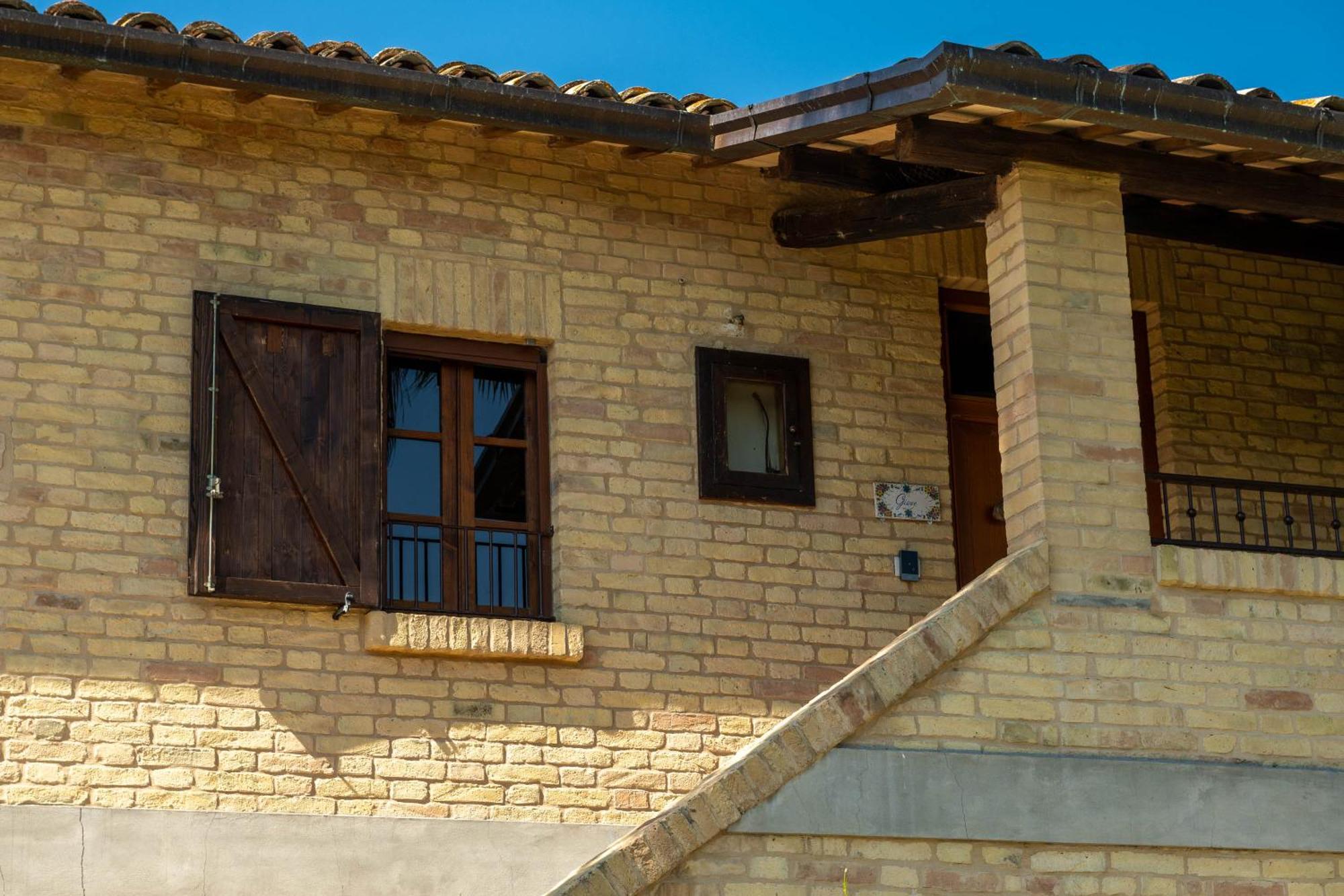 Villa Iulia - Vibra Controguerra Εξωτερικό φωτογραφία